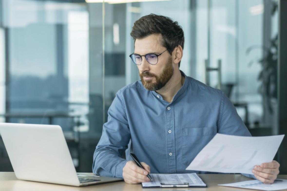 Equipo Valorixentara diseñando estructura de taller interactivo